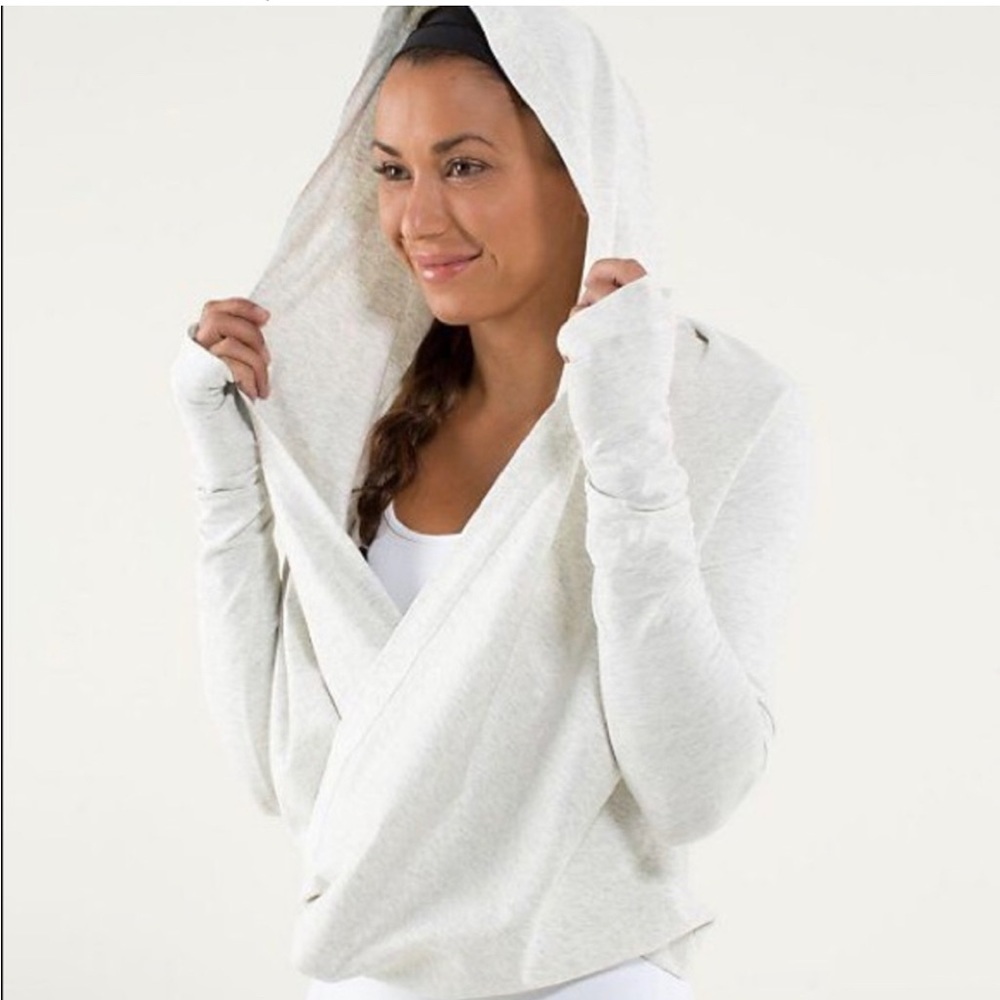 Lululemon Oatmeal Iconic Wrap Top Sz 10